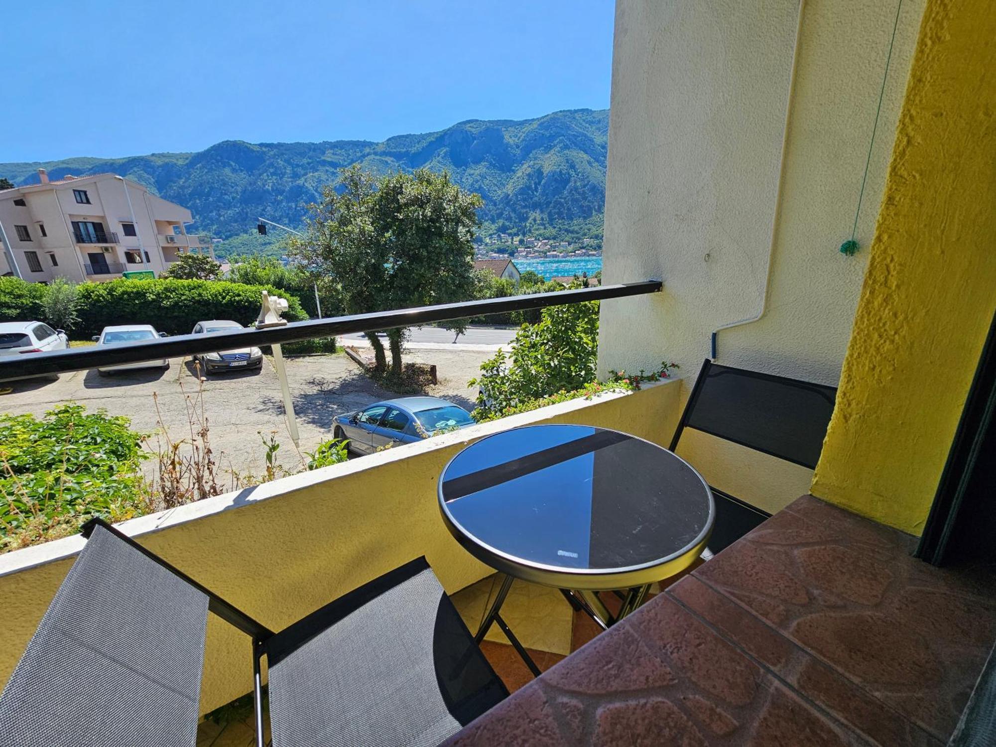 Apartment Luka Kotor